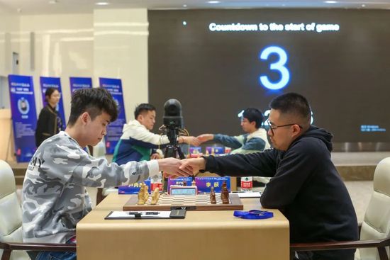 在线欧美亚洲